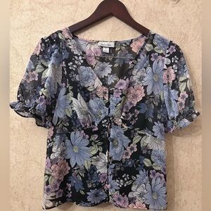 Brannan Puff Short Sleeve Blouse (Bust 34”Length 20”)